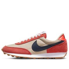 CK2351-605 Vintage Nike Shoes, Nike Daybreak, Marathon Running Shoes, Running Shoes Sneakers, Nike Cortez Sneaker, Perfect Shoes, New Nike, Vintage Nike, Tennis Shoes