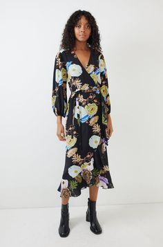 No. 6 Noma Wrap Dress | Bird Brooklyn Dress Bird, Latest Designer Dresses, Silk Wrap Dresses, Long Sleeve Wrap Dress, Silk Wrap, Wrap Dress Floral, Printed Silk, Ulla Johnson, Designer Collection