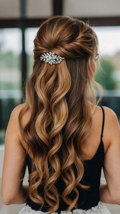 Discover stunning half-up half-down bridesmaid hairstyles for medium length hair Whether you prefer curly full or half-up braided styles these simple and easy all half-up half-down bridal looks are perfect for any occasion Bridesmaid Hairstyles Half Up Half Down Dark Hair, Wedding Maid Of Honor Hairstyles, Half Up Dos For Long Hair Formal, Bridesmaid Half Up Hair, Wedding Hairstyles For Bride Half Up, Simple Bridal Hair Down, Bridal Half Up, Half Up Half Down Hair Front View, Half Up Half Down Hair Bridesmaid