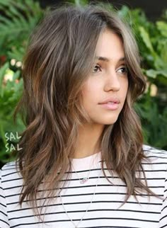 Cabello Growing Your Hair Out, Medium Length Hair With Layers, Midlength Haircuts, Mid Length Hair, Medium Hair Cuts, Shoulder Length Hair, Long Hair Cuts, Medium Length Hair Cuts, Great Hair