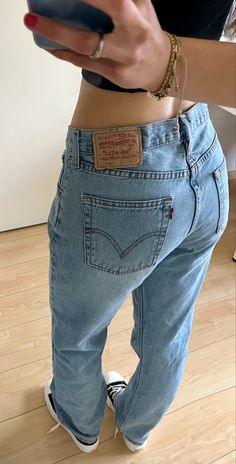 Aesthetic Levis Jeans, Levi’s Blue Jeans, Levis 501 Jeans Women, Levi's Jeans Aesthetic, Levi’s Aesthetic Jeans, Levi's 501 Women Outfits, Levi’s Boyfriend Jeans, Levi’s Straight Jeans, Levis Aesthetic Outfit