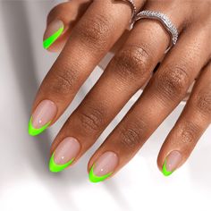 Neon French Manicure, Green Press On Nails, Gel Fake Nails, Ongles Gel French, Lime Green Nails, Short French Tip Nails, French Tip Press On Nails, Nails Kit