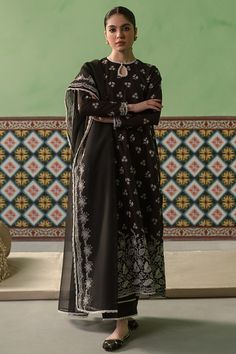 Cross Stitch Dusky Sable Chikankari Lawn Collection Chikankari Dupatta, Indian Outfits Lehenga, Chikankari Suits, Ladies Clothing, Lawn Suits, Shalwar Kameez, Suit Fabric, Pakistani Outfits, Fashion Consultant