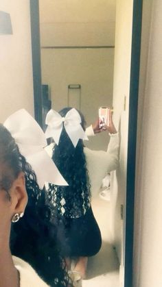 Black Cheerleaders Hairstyles, Teen's Hairstyles, Y2k Profile Picture, Cheerleading Hairstyles, Protective Hairstyles Braids, Hairdos For Curly Hair, Cute Friend Pictures