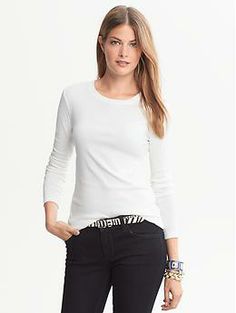 Long-Sleeve Timeless Tee Classy And Fabulous, Wardrobe Essentials, Banana Republic, Outfit Ideas, Top Blouse, Long Sleeve Blouse, Long Sleeves, Womens Tops, Crew Neck