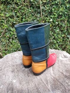 "Dear Customers, I have a NON-FIT policy of no refund, Exchange Only. Please read all measurements and compare them to you own measurements. Thank You! Sz. 5.5 80s Multi Coloured Genuine Leather Italian Made Ankle Boots. Flat Heels Vera Cudio . Height: 10\" Length: 9\" Top: 12\" Width: 3\" Color: Multi Coloured Condition: Good Vintage Brand: Unknown" Retro Multicolor Boots With Round Toe, Retro Multicolor Round Toe Boots, Boots Rainbow, Womens Booties, Ankle Boots Dress, Flat Heels, Boots Flat, Short Leather Boots, Booties Ankle Boots