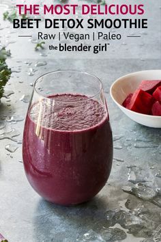 Berry Beet Kale Smoothie - The Blender Girl Vegan Baked Goods, Beets Smoothie Recipes, Cherry Smoothie Recipes, Kale Smoothie Recipes, Kale Juice, Vegan Baked, Detox Smoothie Recipes