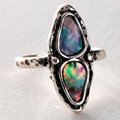 Free People Soho Ring In A Marquis Silhouette Has A Hammered Metal Band And Dual Abalone Stones. Women’s Size 6 And 8 Available, All Nwt. Silver Nickel-free Rings, Iridescent Rings For Gift, Iridescent Bohemian Rings, Free People Jewelry, Hammered Metal, Metal Band, Silver Blue, Metal Bands, Free Jewelry