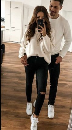 Couple Winter Outfits, Fall Couple Outfits, Couple Outfit Ideas, Twin Outfits, Cute Couple Outfits, Stylish Couple