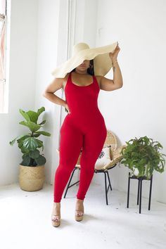 The Racerback  Bodysuit feels like a second skin/stocking. Features both a razor-back cut, and ultra-stretchy, full-length fabric that fits to any body shape. Rock it with sneakers and a cap for a casual look, or with heels for an elegant aesthetic. Stretchy Knit Fabric  Pull one of your straps over your neck to create Woman In Heels, Inverted Triangle Outfits, Fashion Baddie, People References, Reference Art, Classic Style Outfits, Body Outfit, Curvy Shorts, Spring Forward