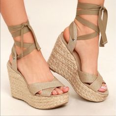 Nwot Never Worn Wedges Lace Up Espadrille Wedges, Beige Wedges, Lace Up Espadrilles, Lace Up Wedges, Flatform Sandals, Ankle Strap Wedges, Cute Sandals, Espadrille Sandals, Lace Up Sandals