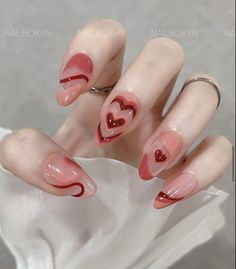 aesthetic nails girl couple matching cute adorable pretty stylish natural viral jelly pink red heart shaped Kutek Disney