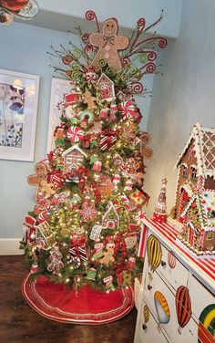 a christmas tree decorated with gingerbread cookies