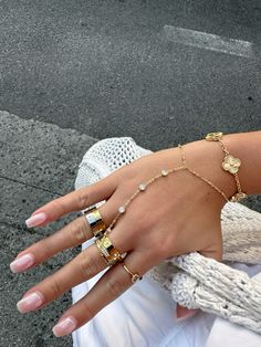 Jewelry inspiration #jewelry #gold #goldjewelryideas #nails #cartier #vancleefarpels Cartier Ring Stack Love, Cartier Love Band Stack, Evry Jewels Bracelet Stack, Cartier Rings Aesthetic, Designer Jewelry Stack, Maximalist Ring Stack, Ring Stacks Aesthetic, Jewelry Stack Gold, Cartier Watch Stack