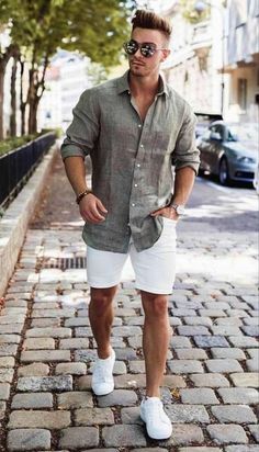 Top 34 Casual Summer Date Outfit Ideas For Guys Mens Lifestyle Fashion, Outfits Quotes, Mode Hippie, Mens Summer Outfits, Summer Outfits Women Over 40, Men With Street Style, Stylish Men Casual, Jenner Outfits