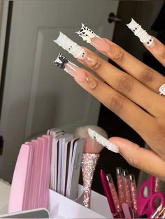 Baddie Nail Inspo Acrylic, Cat Claw Nails, Nail Inspo Acrylic, Extra Wallpaper, Mobile Nails, Business Nails, Colored Acrylic Nails