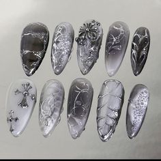 Futuristic Nails, Silver Nail Designs, Silver Nail Art, Nails Chrome, Fake Nails Designs, Chrome Nails Designs, Punk Nails