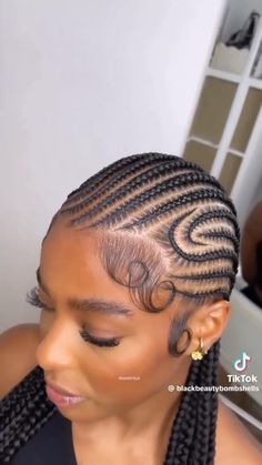 @cocosweets143 #edges #cornrows 16 Feed In Braids, Stylish Cornrows For Natural Hair, Edges With Cornrows, Canrows Going Back Natural Hair, Designed Cornrows Braids, Swerve Braids, Back Lines Hairstyle, 4 Braids Cornrows Into Bun, Back Lines Braids