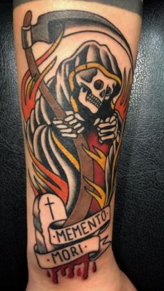 Memento Mori Tattoo American Traditional, Memento Mori Traditional Tattoo, Traditional Aquarius Tattoo, Momento Mori Tattoo, Mori Tattoo, Chris Tattoo, Memento Mori Tattoo, Aquarius Tattoo