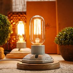 Warehouse Loft Office Bedroom Reading Lights, Vintage Loft, Retro Table Lamps, Industrial Table Lamp, Vintage Light Bulbs, Vintage Edison Bulbs, Edison Lighting, Light Bulb Lamp, Retro Lamp