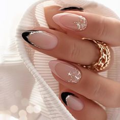 nail ideas short blue# Tattoo Designs #TattooInspiration #InkIdeas #TattooArt #Tatto Nails For Black Gown, Almond French Manicure, Fall Nails Gold, Ongles Gel French, Nails Jelly, Gown Red, July Nails, Nail Forms, Popular Nails