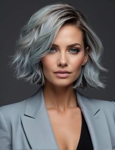 2024 Stunning Hair Color Trends For Women Over 40 Hair Color Ideas Short Hair, Caramel Hair Color Ideas, Hair Color Short Hair, Caramel Hair Color, Grey Brown Hair, Spring Hair Color Trends, Edgy Hair Color, New Hair Color Trends, Bob Hair Color