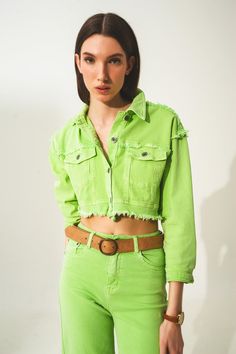 Q2 Cropped denim trucker jacket in acid green Types Of Jeans, Cropped Wide Leg Jeans, Denim Trucker Jacket, Cropped Denim Jacket, Online Fashion Boutique, Design Fabric, Trucker Jacket, Cropped Denim, Fast Fashion