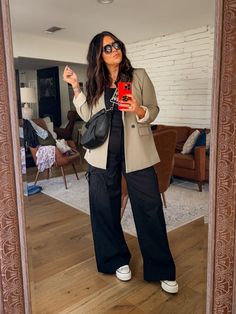 Blazer Outfits Casual Midsize, Business Casual Outfits Pants, Fall Outfit Ideas Midsize, Business Casual Women Outfits Midsize, Plus Size Business Casual Spring, Casual Winter Outfits Midsize, Spring Outfits 2024 Midsize, Midsize Blazer Outfit, Curvy Work Outfits Women