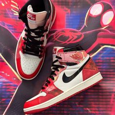 Spiders Man, Nike Air Jordan 1 High, Jordan Sneaker, Shoes Sneakers Jordans, All Nike Shoes, Jordan 1 High Og, Cute Nike Shoes, Cute Nikes