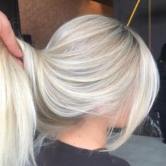 Everyone, at some point, has wondered if they could pull off blonde, this article is for you. Here, we’ve put together the 25 best ash blonde highlights on brown and blonde hair. Light Blonde Hair, Balayage Blonde, Silver Hair Color, Hair Done, Blonde Hair Looks, Winged Liner, Trendy Hair Color, Brown Blonde Hair, Platinum Blonde Hair