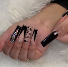 Cutest Acrylic Nails, Baddie Birthday Nails Medium Length, Cute Nail Sets, Black Bling Acrylic Nails, Boujee Nails Acrylic Long, Aries Birthday Nails, Blinged Out Nails Rhinestones, Baddy Nails, Exotic Nails Acrylic