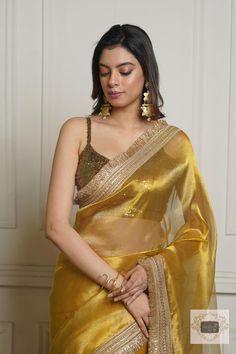 Golden Yellow Zari Tissue Banno Saree – kreationbykj Molten Gold, Rove Concepts, Desi Style, Gold Sequins, Golden Yellow, Blouse Piece, Shop Blouses, Desi, Borders