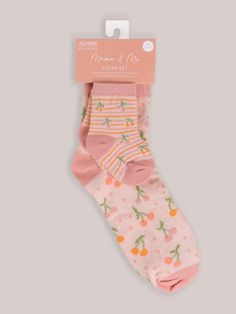 Mom and Baby can have cozy and coordinating feet with the Mama & Me Socks Set from JuJuBe × Studio Oh! Made of polyester and spandex for ultra-comfort, these cute and colorful matching socks are perfect for photos, lounging around the house, and making a “twinning” fashion statement on the go. The socks feature irresistible, on-trend designs that make a stylish addition to any mama-and-baby ensemble. The baby socks are for babies 3 to 12 months, and adult socks are one-size-fits-most. First Communion Shoes, Toddler Flower Girls, Girls Gloves, Matching Socks, Girls Dress Outfits, Toddler Flower Girl Dresses, Infant Flower Girl Dress, Tea Party Dress