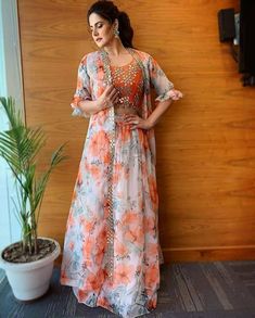 Indowestern Lehenga, Indo Western Lehenga, Western Lehenga, Zareen Khan, Zarine Khan, Organza Lehenga, Bollywood Lehenga, Indo Western Dress, Lehenga Choli Online