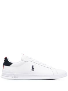 white leather round toe matte finish front lace-up fastening logo-print tongue branded insole RWB stripe branded heel counter flat rubber sole Classic Sports Sneakers With Embossed Logo, White Lace-up Sneakers With Logo Detail, Low-top Sneakers With Logo And White Sole, Low-top Sneakers With Logo Detail And White Sole, Low-top Sneakers With White Sole And Logo Detail, Classic White Sneakers With Rubber Sole, Classic Lace-up Sneakers With Logo, Classic White Sneakers With Vulcanized Sole, Classic White Sneakers With Branded Insole