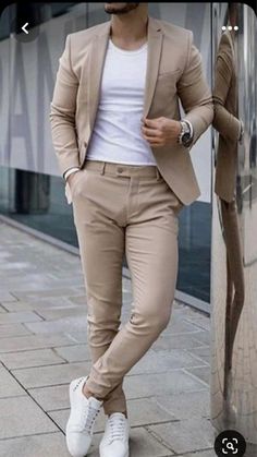 Men’s Wedding Outfit, Mafia Men, Suits And Sneakers, Stylish Mens Suits, Mens Business Casual Outfits, Herren Style, Tan Suit, Beige Suits, Mens Fashion Blazer