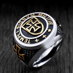 Knight templar Ring men Templar Knight Tattoo, Templar Shield, Mens Signet Rings, Medieval Ring, Biker Rings Mens, Templar Knight, Masonic Jewelry, Templar Cross