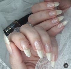 Nails With Shine, Long Sharp Nails, Petite Nails, Slim Hands, Sharp Nails, Long Nail, Her Nails, Chrome Powder