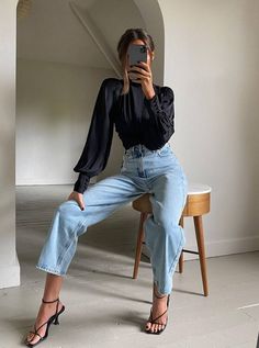 Looks Jeans, Chique Outfits, Dinner Outfit, Looks Street Style, Denim Trends, Dinner Outfits, Fashion People