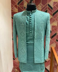 India Fashion Men, Indian Wedding Suits Men, Man Dress Design, Indian Wedding Clothes For Men, Sherwani For Men Wedding, Boys Kurta Design, Wedding Kurta For Men, Groom Dress Men, Wedding Dresses Men Indian