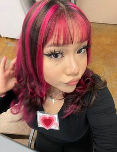 Highlight Hair Ideas, Pink Hair Highlights, Skunk Hair, Highlight Hair, Highlight Ideas, Hair Color Underneath, Hair Inspiration Long