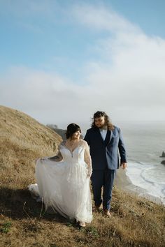 Couple walking along the coast for their California elopement. Get inspired by California elopement locations and California elopement ideas. Book Julia for your elopement photography or intimate wedding in California at juliaminaphotography.com! Wedding In California, Couple Walking, Couples Walking, Redwood Forest