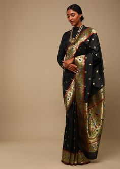 Gold Chain Design, Chain Design, Asian Outfits, Blouse Online, Gold Chain, Saree, Silk, Pure Products