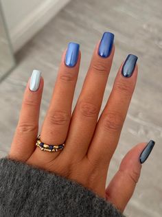 50 Winter Nail Designs You'll Want To Try Blue Chrome Nails, Nail Colors Winter, Nagel Tips, Her Nails, Winter Nail Designs, Nail Arts