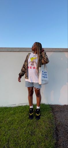 Summer fit #fashion #streetwear Fit Fashion, Tomboy Fashion, Fashion Streetwear, Fashion Killa, Aesthetic Clothes, Fashion Inspo, Street Wear, Yellow, Quick Saves