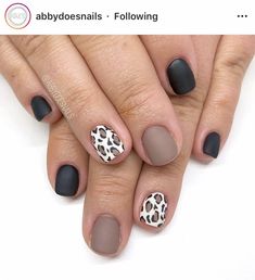 Matte Brown Cheetah Nails, Black And Tan Matte Nails, Black And Tan Cheetah Nails, Black And Tan Leopard Nails, Leopard Accent Nail Fall, Black Nails With Leopard Accent Nail, Black Matte Cheetah Nails, Black Tan Nails, Matte Black Leopard Nails