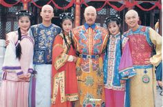 Historical Clothing Patterns, Western Outfits Men, Chinese Traditional Dress, Traditional Attires, Traditional Chinese Dress, People Clothes, Asian Celebrities, Ethnic Dress, Chinese Traditional