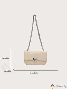 BirdinBag - Chic Heart-Shaped Decorative Chain Bag: Versatile and Stylish One-Shoulder Crossbody Elegant Heart-shaped Bag For Daily Use, Heart-shaped Evening Bag With Chain Strap, Heart-shaped Evening Bags With Chain Strap, Chic Shoulder Bag With Chain Strap For Valentine's Day, Chain Pattern, Chain Bag, Style Minimalist, Bag Bag, Square Bag