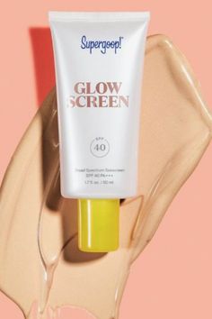 MULTITASKING SUNSCREEN - Supergoop. Glowscreen is a broad spectrum sunscreen with SPF 40 that helps filter blue light andt doubles as a makeup-gripping primer for dewy, glowing skin that isn’t greasy or oily. GOOD TO GLOW - With hyaluronic acid, vitamin B5, and niacinamide, this face sunscreen leaves skin naturally supple and dewy from the inside out. One step, and you’re good to glow. HOW TO APPLY - Apply generously and evenly as the last step in your skincare routine and before makeup. Sunscreen Supergoop, Glowy Primer, Supergoop Glowscreen, Glowing Face, Broad Spectrum Sunscreen, Vitamin B5, Spf Sunscreen, Face Sunscreen, Skincare Routine