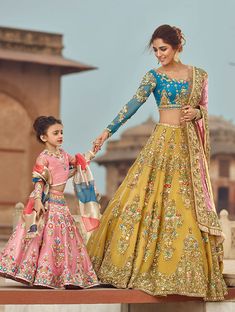 Elegant Mustard Contrast Embroidered Pakistani Bridal Dress Lehenga Choli is a stunning attire that has the perfect balance of style and tradition. Code: BDD21 Bridal Mehndi Dresses, Lehnga Dress, Designer Bridal Lehenga, Indian Bridal Dress, Indian Lehenga, Pakistani Bridal Dresses, Indian Gowns, Indian Bridal Outfits, Bridal Lehenga Choli